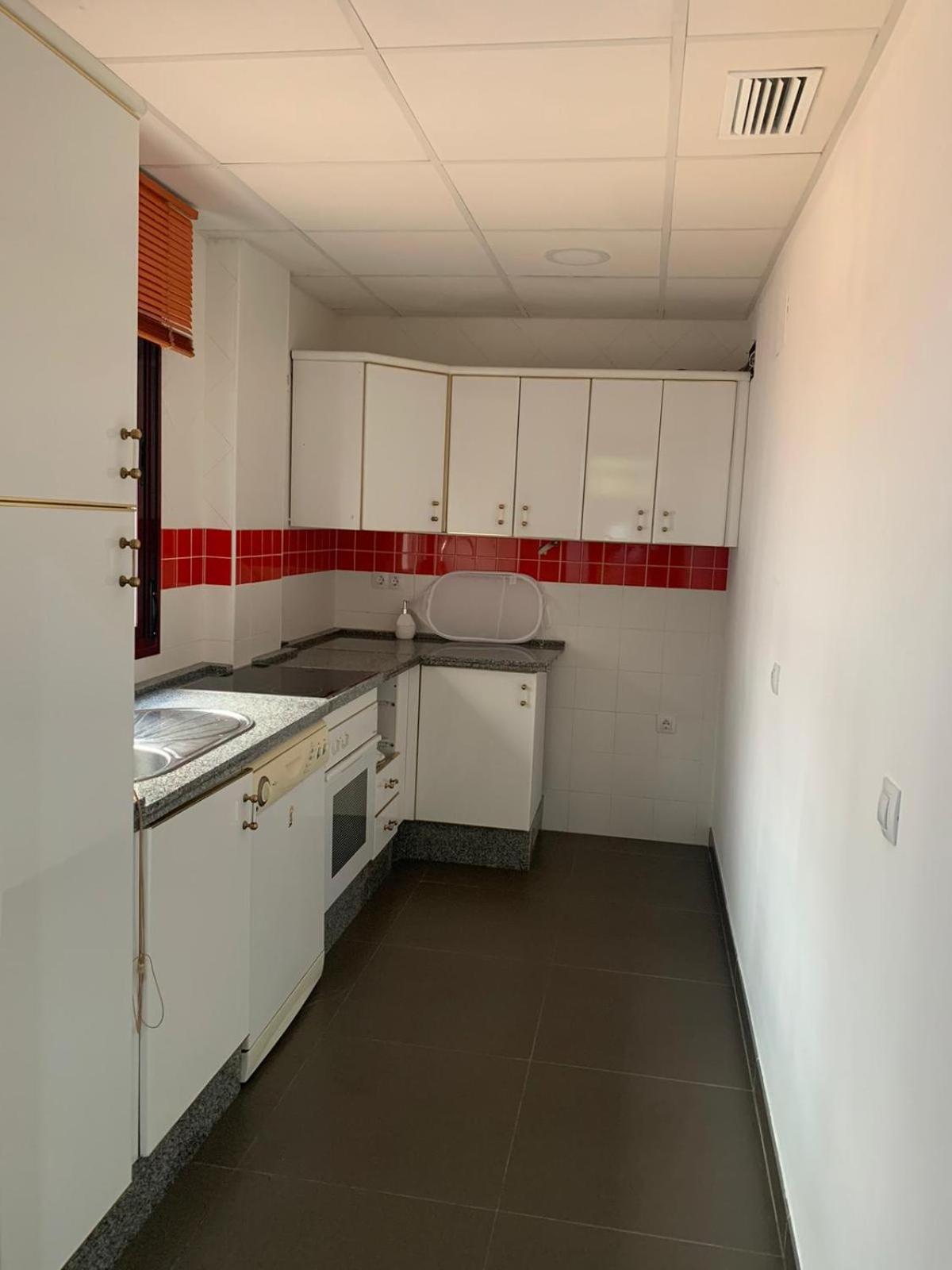 Estudio Puerta Del Sol Aguilar Bagian luar foto